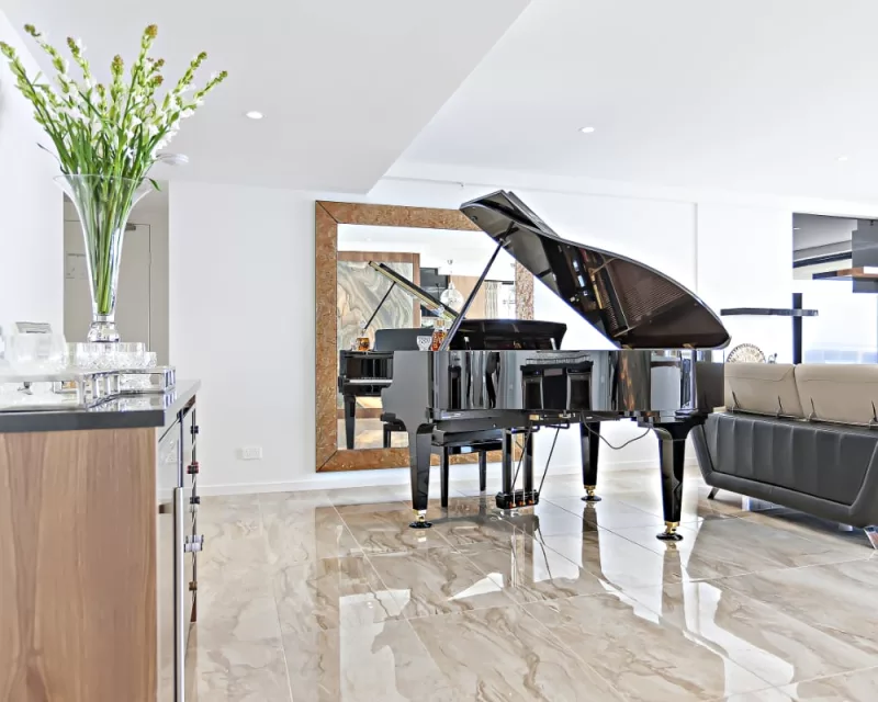 Chọn Mua Piano Điện Có 'PHA-4 Standard Keyboard': Ưu Và Nhược Điểm