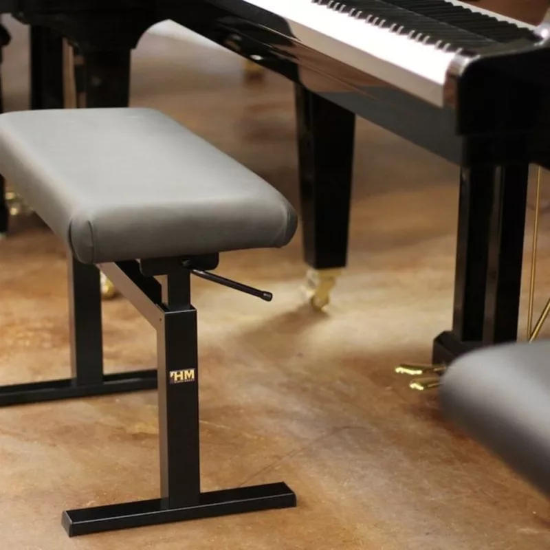 Hiểu Về 'Harmonic Distortion' Trên Piano: Tác Động Và Cách Kiểm Soát