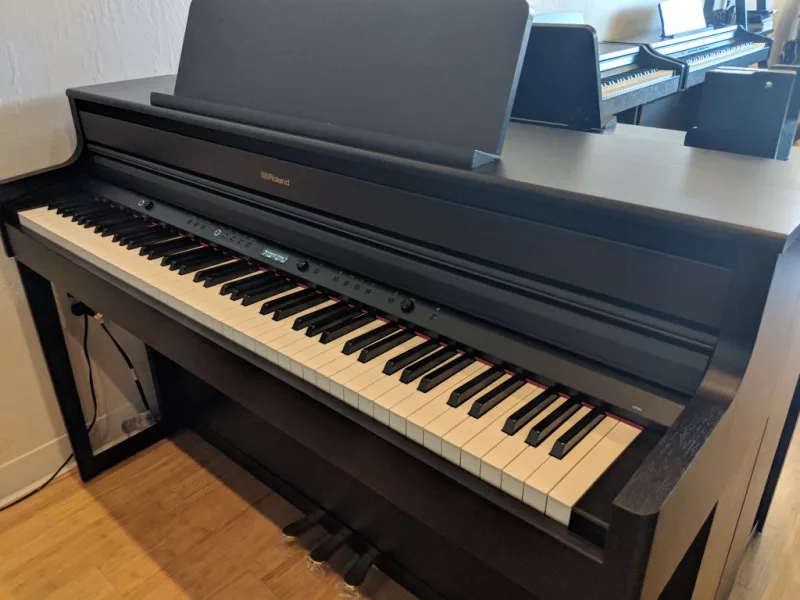 Khắc Phục Lỗi 'Keybed Creak' Trên Piano Điện: Nguyên Nhân Và Giải Pháp Chi Tiết