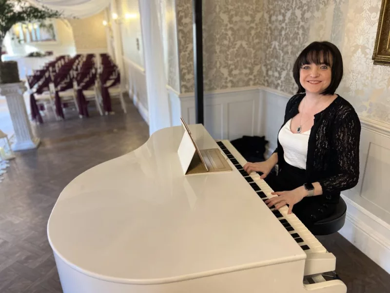 Đàn piano chất lượng cao