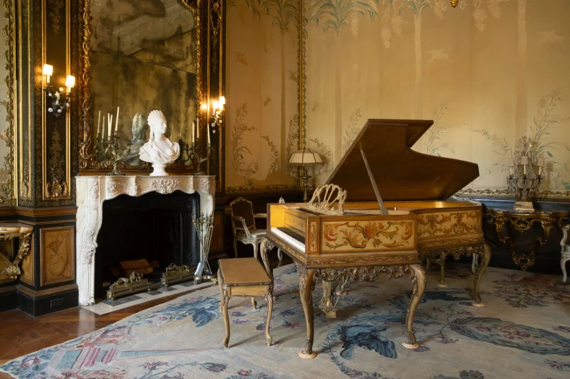 Đàn piano chất lượng cao