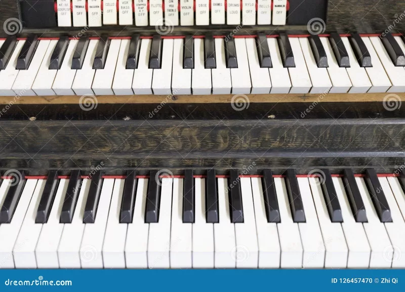 Tìm Hiểu Về Piano 3 Bàn Phím: Tiện Ích Và Khả Năng Biểu Diễn